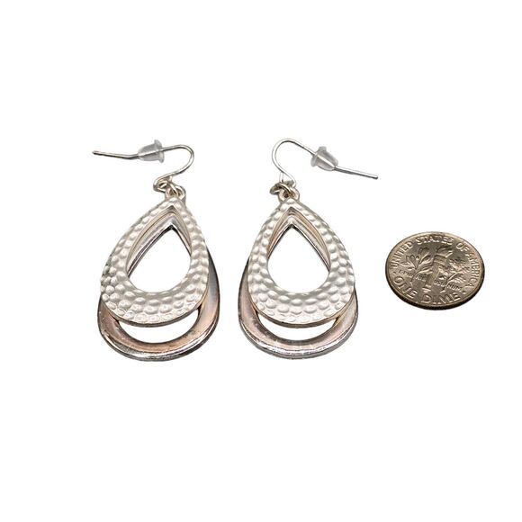 Layered Teardrop Pierced Earrings Gray Textured Silver Smooth Color Tone Dangle - Picture 6 of 6